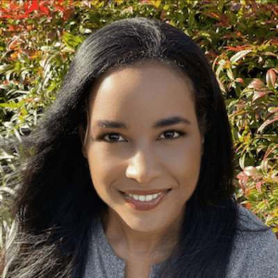 Headshot of Kasmin Scott