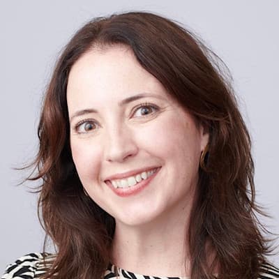 Headshot of Sarah Frazier