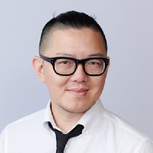 Headshot of Sha Hwang