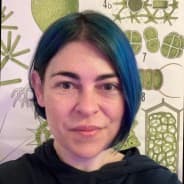 Headshot of Shelly Smith