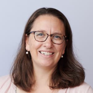 Headshot of Allison Johnson
